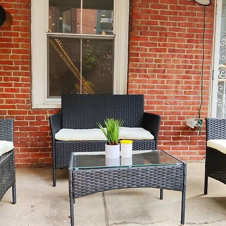 Charming 1Bdr In Central Rittenhouse Square With Patio Hosted By Stayrafa فيلادلفيا المظهر الخارجي الصورة